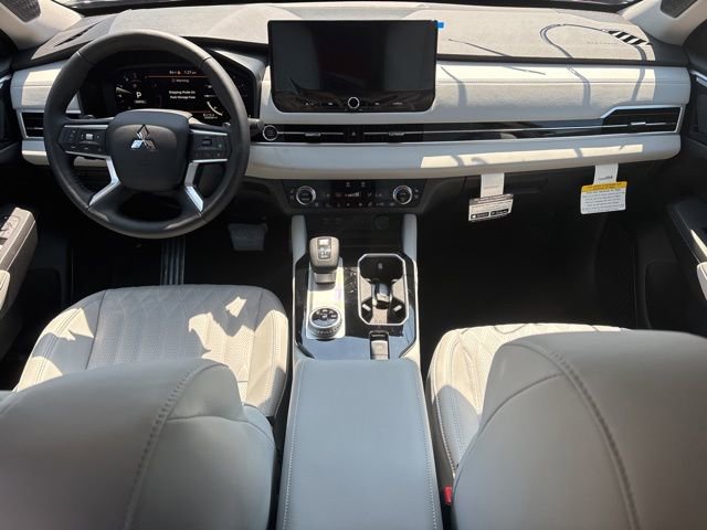 New 2025 Mitsubishi Outlander SEL AWD/4WD image 14