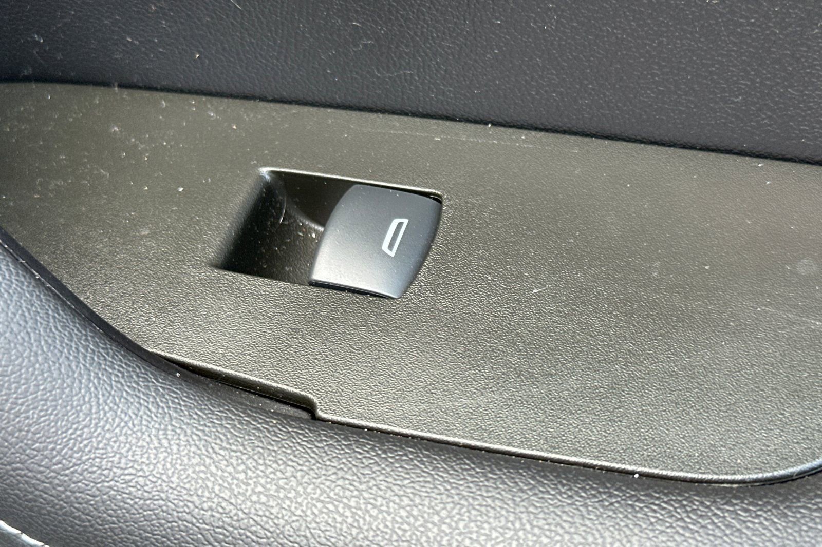 Certified 2023 Chevrolet Blazer LT image 21