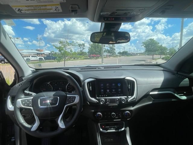 Used 2023 GMC Terrain SLT w/ Elevation Edition AWD/4WD image 14