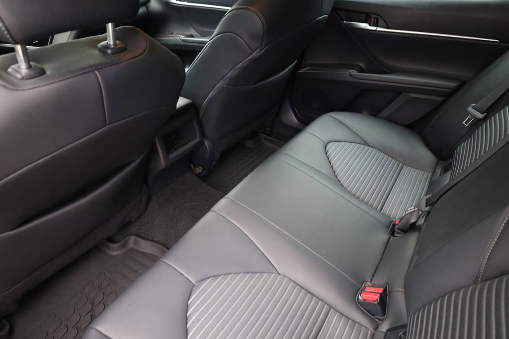 Used 2023 Toyota Camry SE FWD image 21