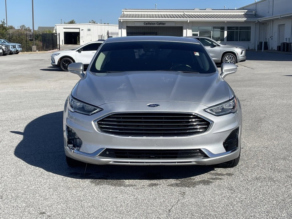 Used 2019 Ford Fusion SEL image 2