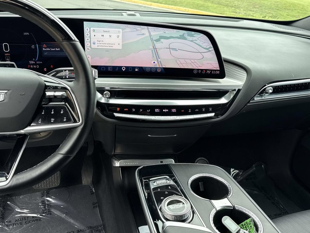 Certified 2024 Cadillac Lyriq Sport AWD/4WD image 9