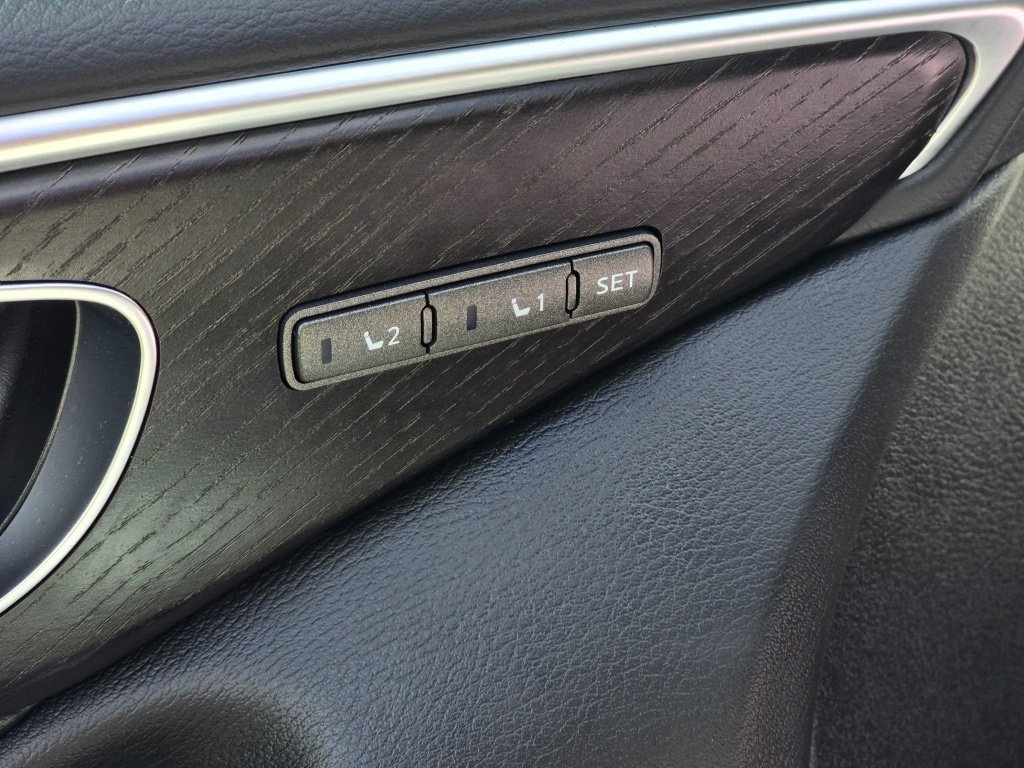Used 2024 INFINITI Q50 Sensory RWD image 34