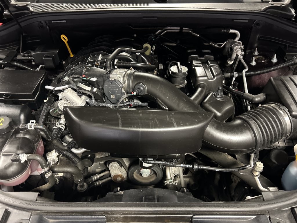Used 2025 Dodge Durango GT AWD/4WD image 28