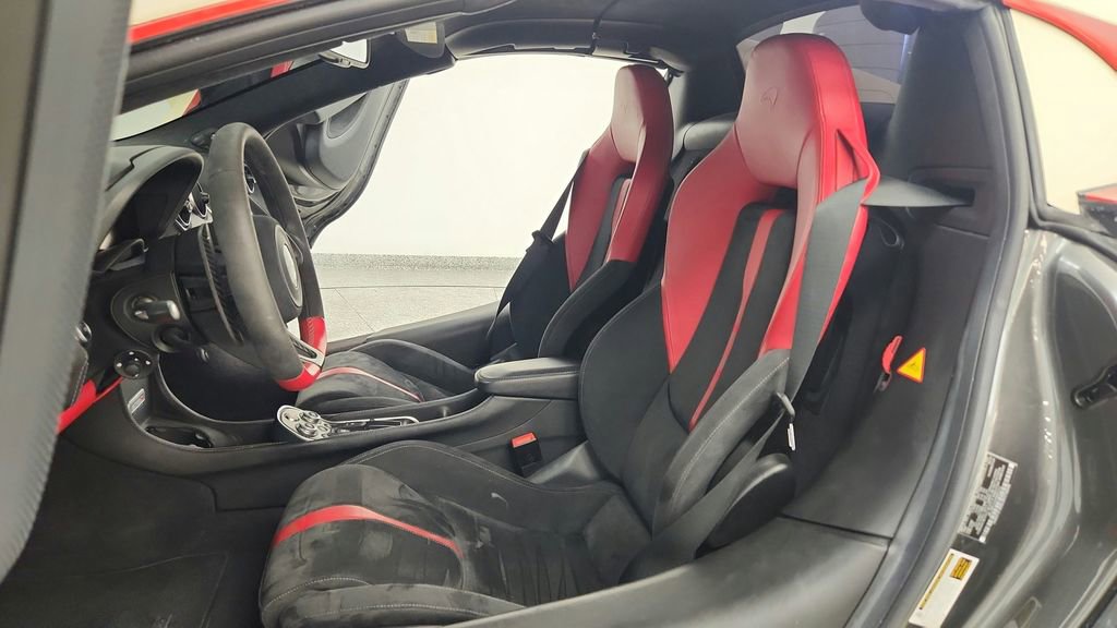 Used 2019 McLaren 570S Spider RWD image 35