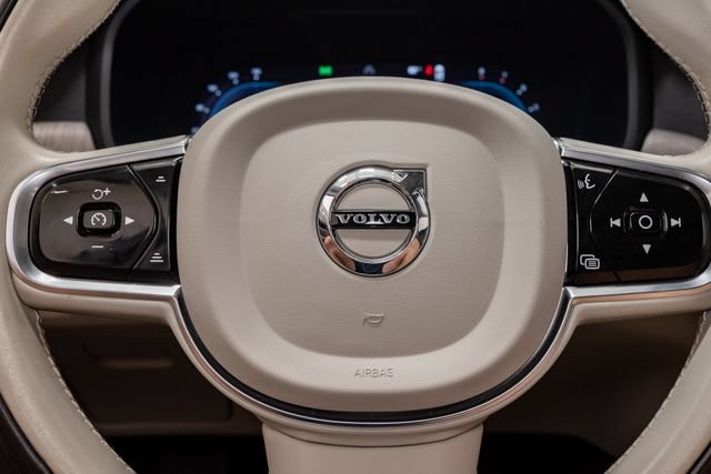 Used 2023 Volvo S90 B6 Plus AWD/4WD image 13