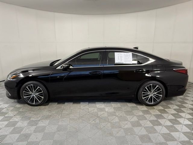 Certified 2023 Lexus ES 350 w/ Premium Package image 3