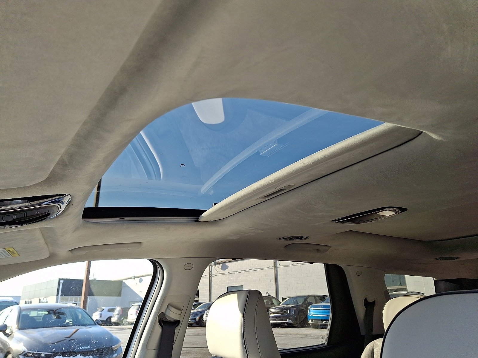 Used 2022 Hyundai Palisade Calligraphy image 16