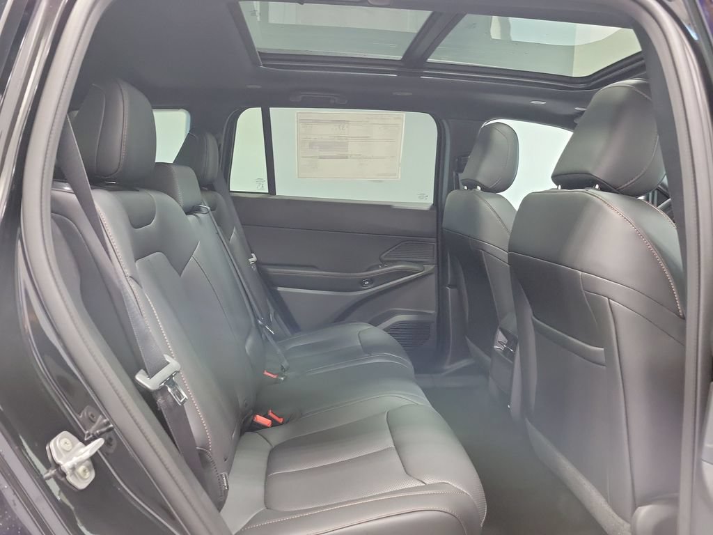 New 2026 Jeep Cherokee Limited AWD/4WD image 11