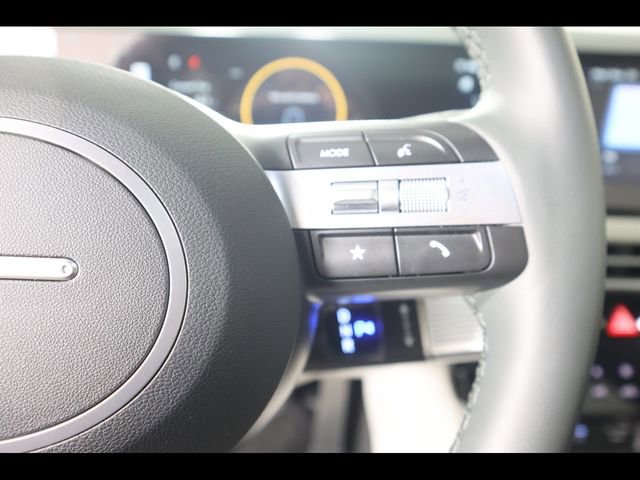 Used 2025 Hyundai Tucson Limited AWD/4WD image 25