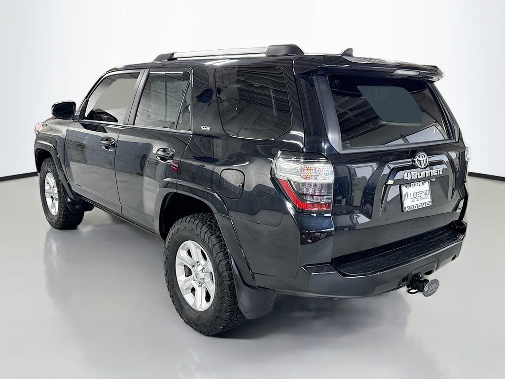 Used 2021 Toyota 4Runner SR5 Premium w/ Moonroof Package image 9
