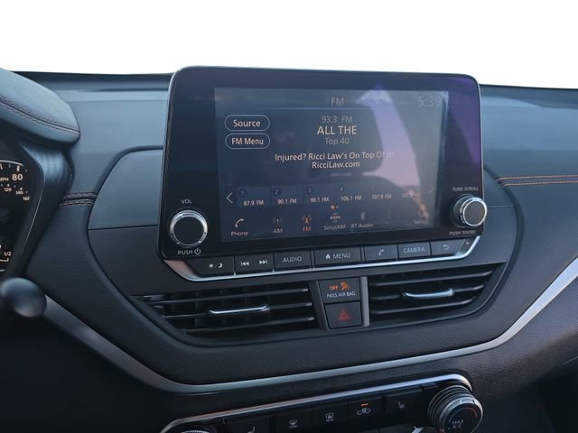Used 2020 Nissan Altima 2.5 SR w/ Premium Package FWD image 9