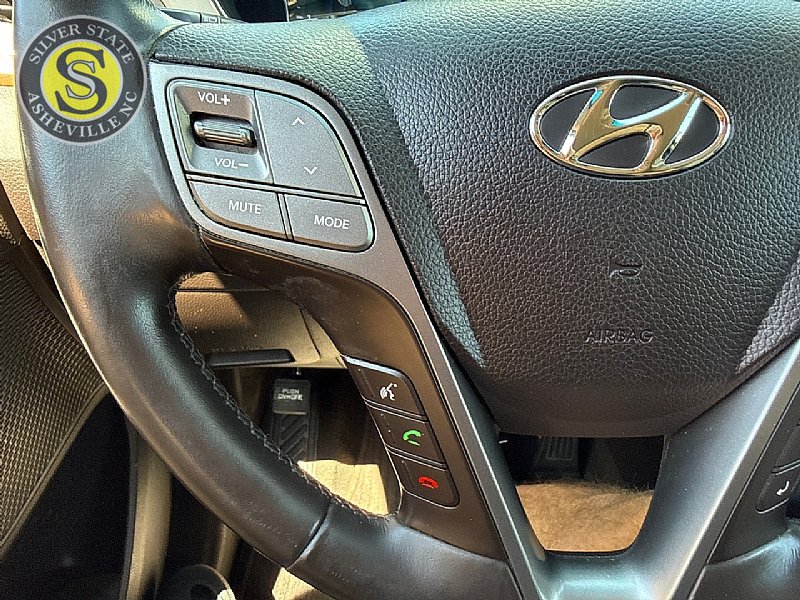 Used 2013 Hyundai Santa Fe Sport 2.0T FWD image 27