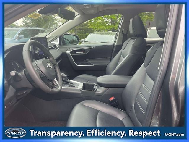Used 2023 Toyota RAV4 XLE Premium AWD/4WD image 16