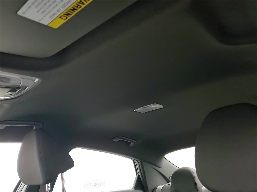 Used 2025 Hyundai Elantra SEL w/ Cargo Package image 33