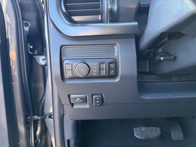 New 2026 Ford F350 Lariat w/ Lariat Premium Package image 28