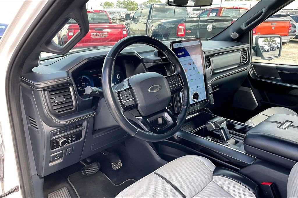 Used 2023 Ford F150 Lightning Platinum image 14