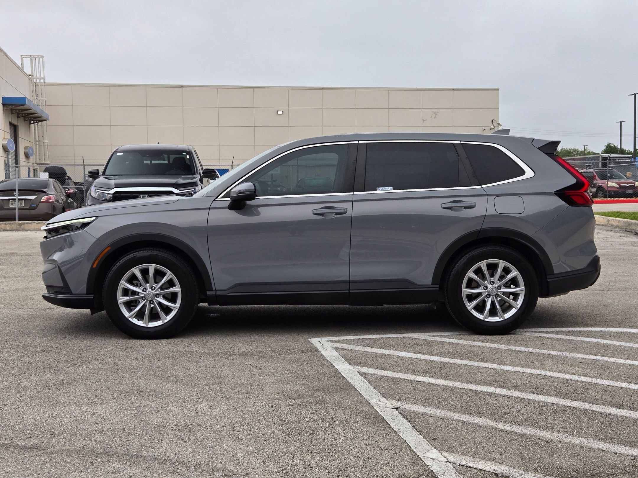 Used 2024 Honda CR-V EX-L image 6