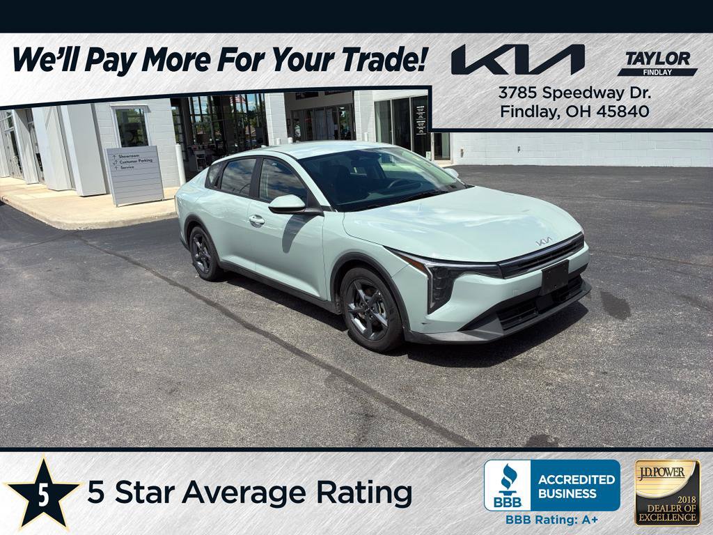 Used 2025 Kia K4 FWD image 1
