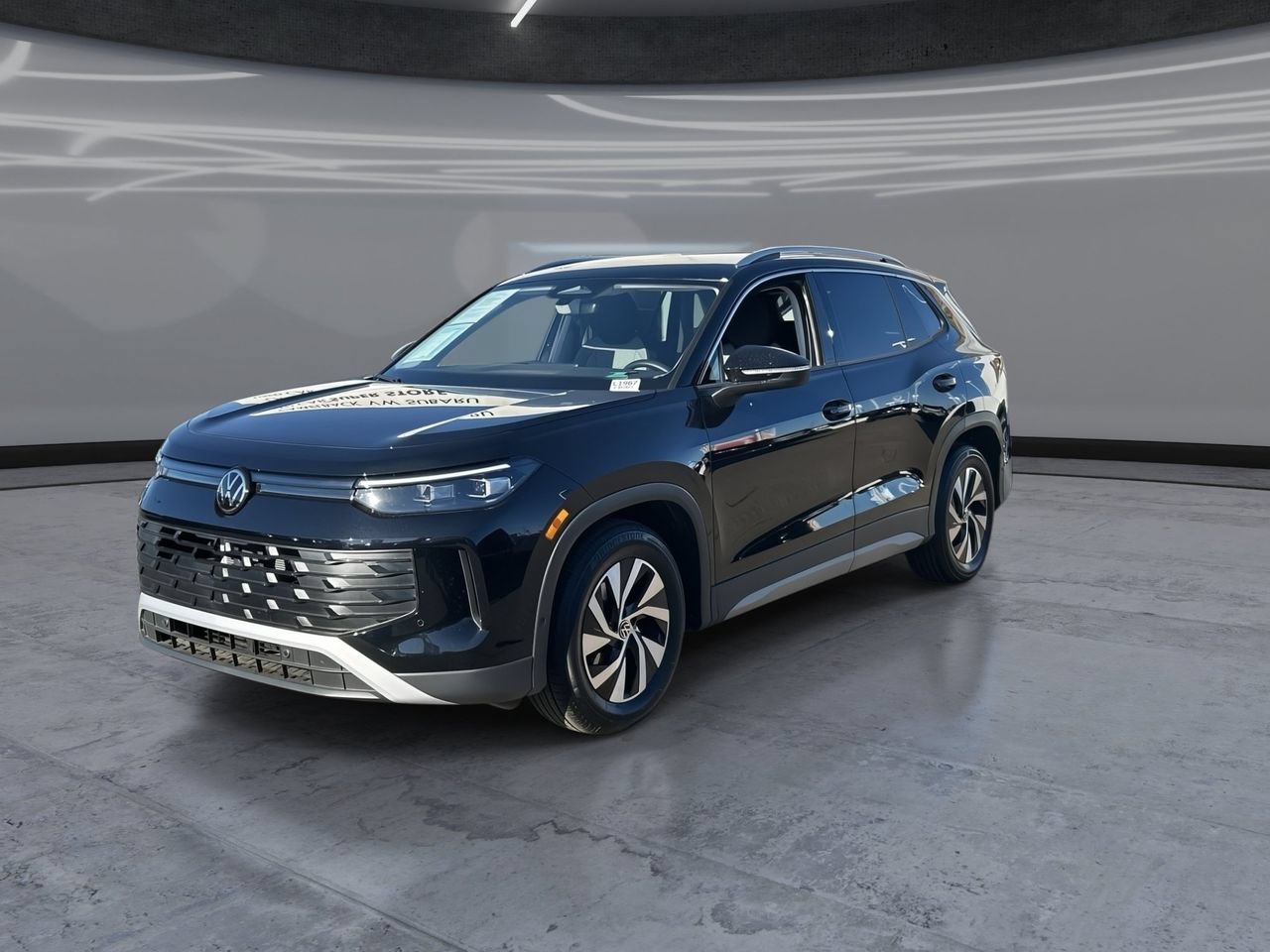 Certified 2026 Volkswagen Tiguan S FWD image 3