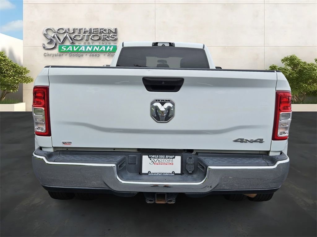 Used 2023 RAM 3500 Tradesman w/ Chrome Appearance Group image 4