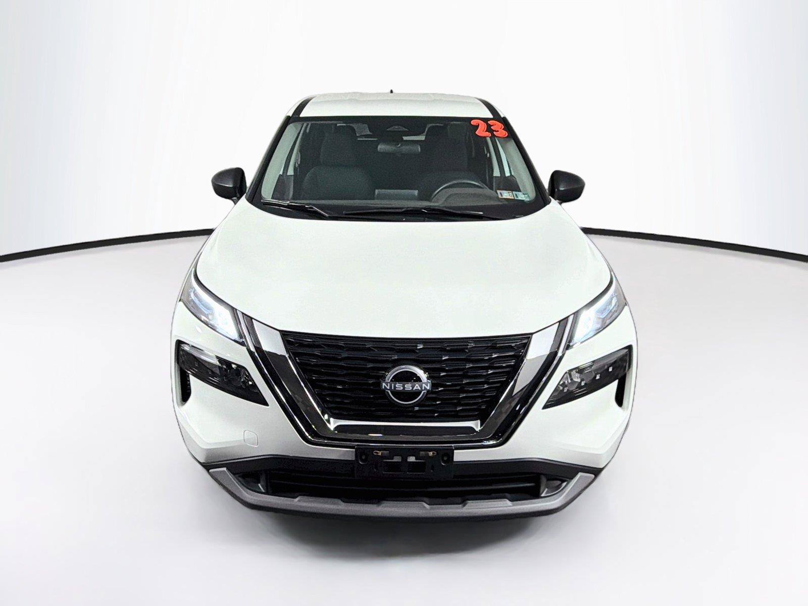 Used 2023 Nissan Rogue S AWD/4WD image 13