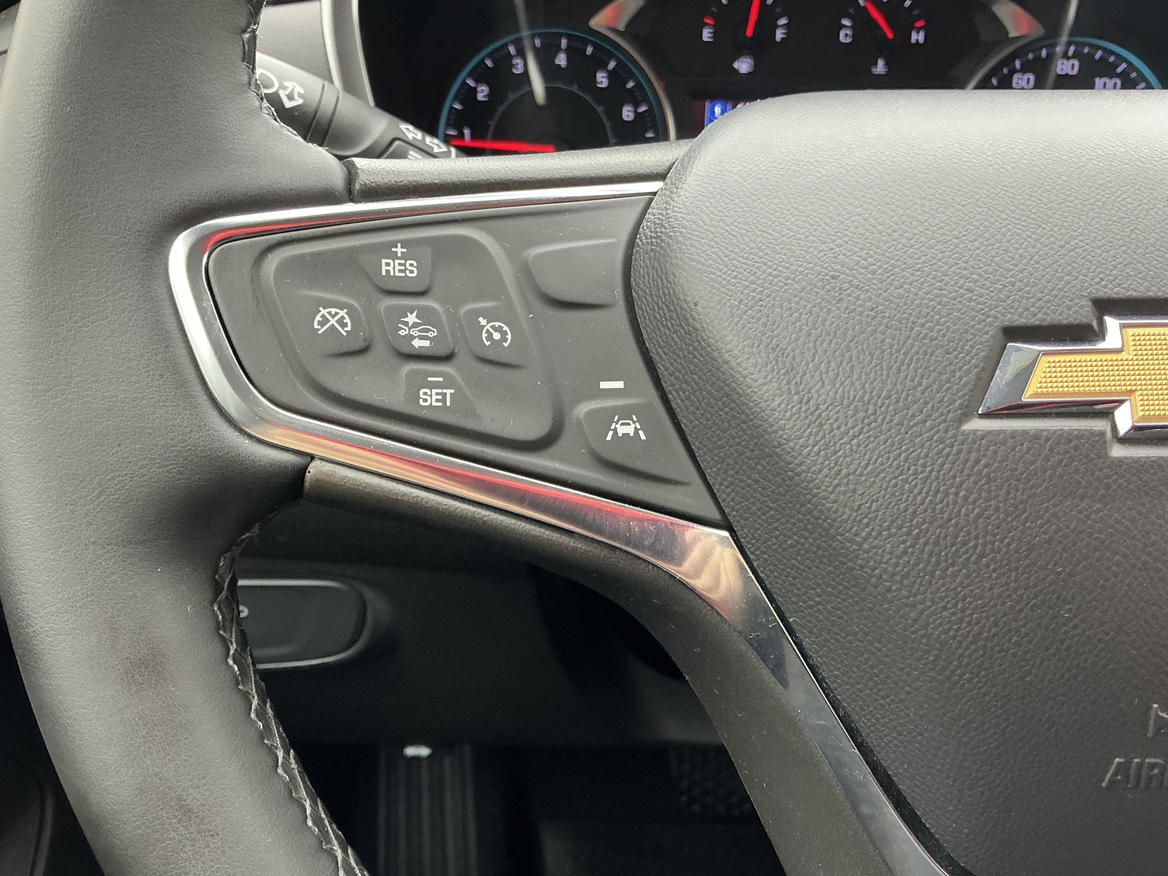 Used 2024 Chevrolet Equinox LT image 9