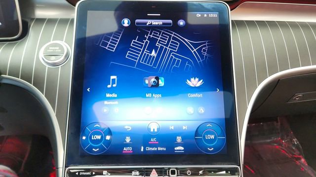 Used 2024 Mercedes-Benz C 300 4MATIC Sedan w/ Pinnacle Trim Package image 49