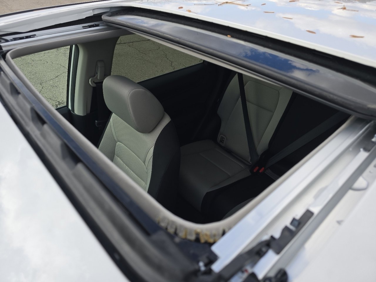 New 2026 Honda CR-V EX image 3