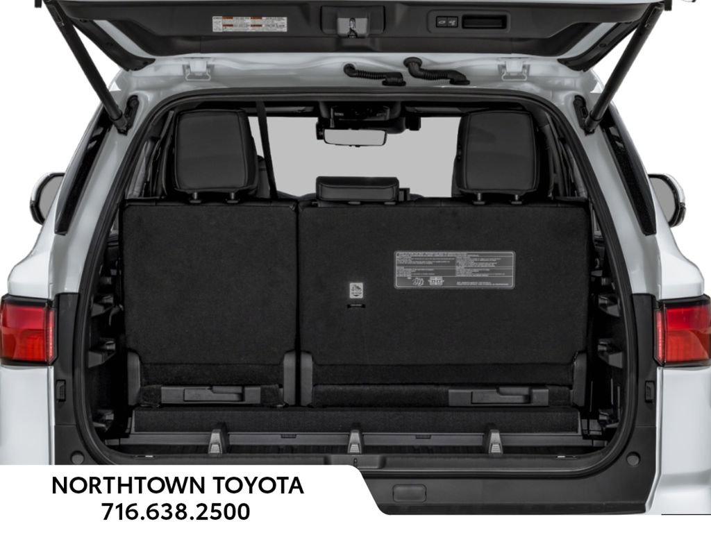 New 2026 Toyota Sequoia Platinum image 10