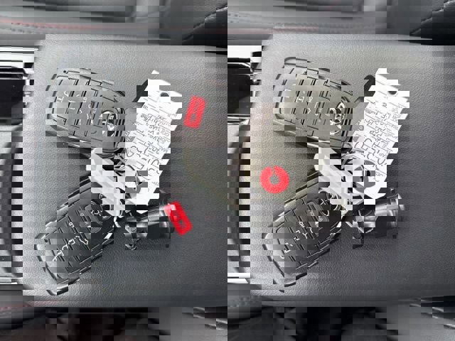 Used 2024 Toyota Prius Prime Premium image 38