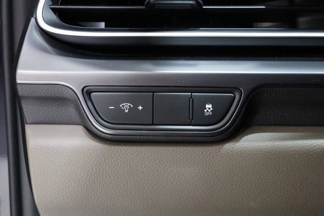 Used 2025 Kia Carnival FWD image 20