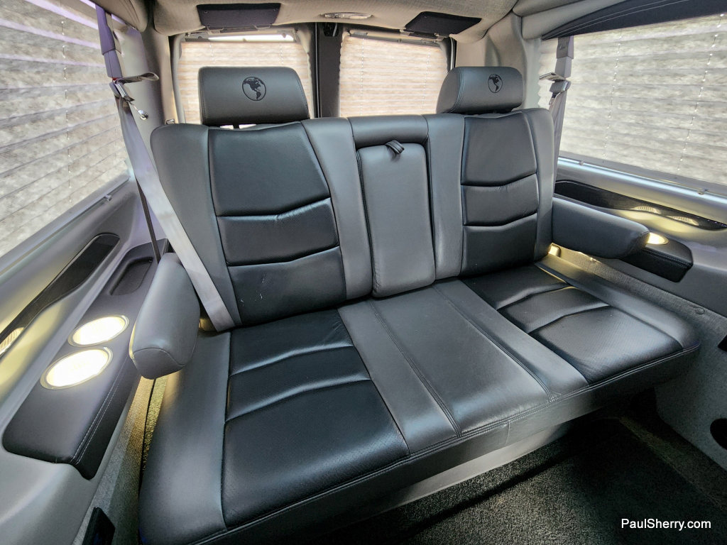 Used 2021 Chevrolet Express 2500 LS w/ Enhanced Convenience Package image 32