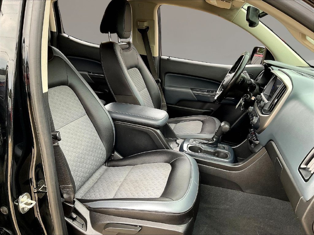 Used 2020 Chevrolet Colorado Z71 AWD/4WD image 28