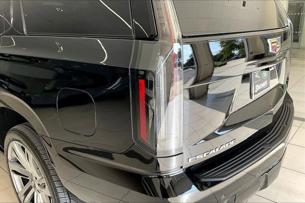 Used 2025 Cadillac Escalade Sport Platinum image 31