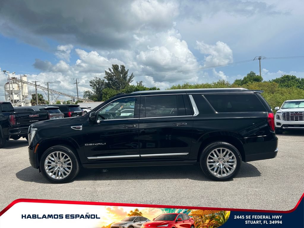 New 2026 GMC Yukon XL Denali w/ Denali Reserve Package AWD/4WD image 4
