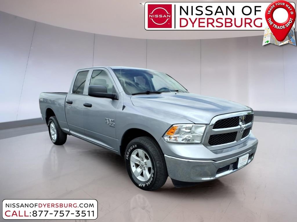 Used 2024 RAM 1500 Classic SLT AWD/4WD image 1
