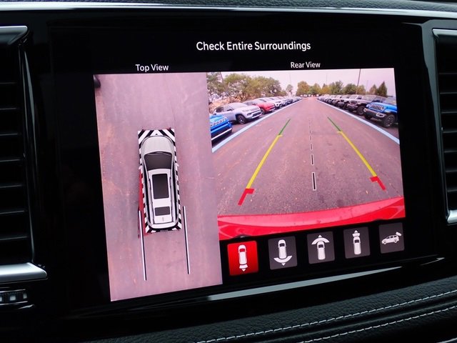 New 2026 Chrysler Pacifica Limited image 21
