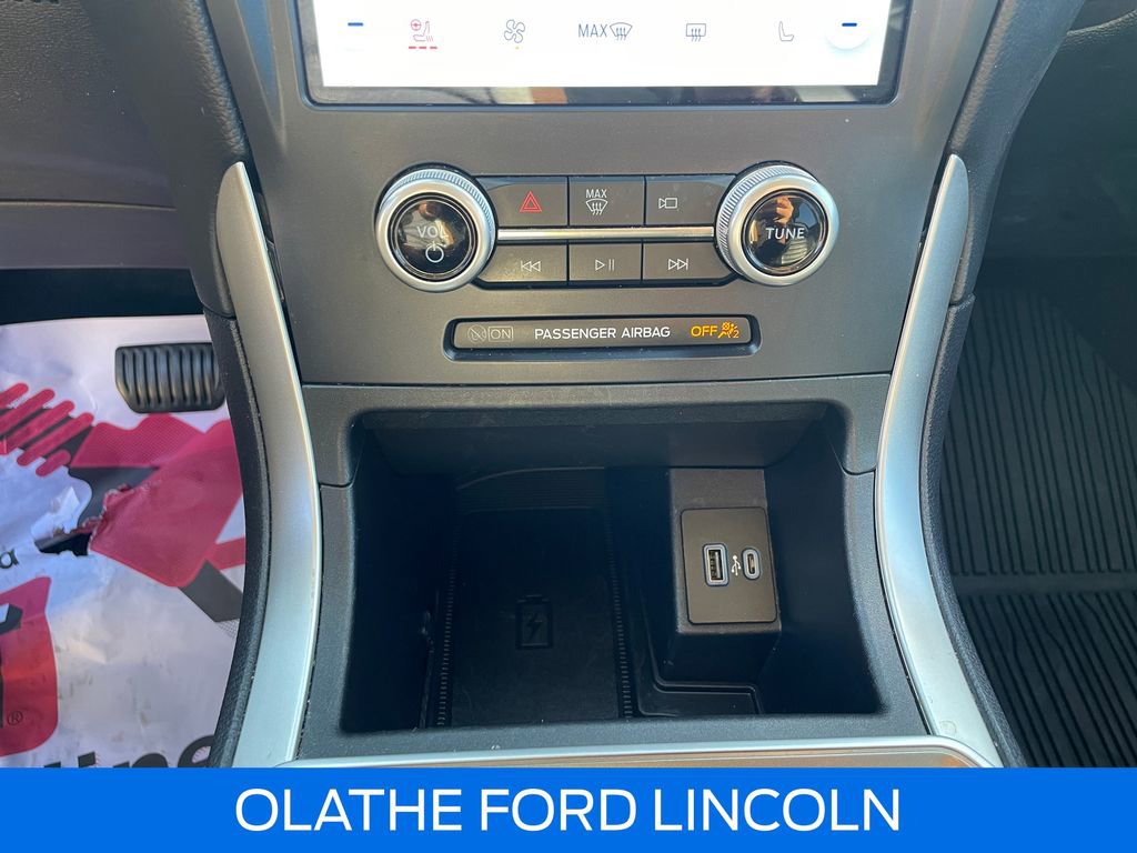 Used 2023 Ford Edge SEL w/ Convenience Package image 14