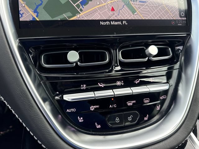 Used 2021 Aston Martin DBX AWD/4WD image 19