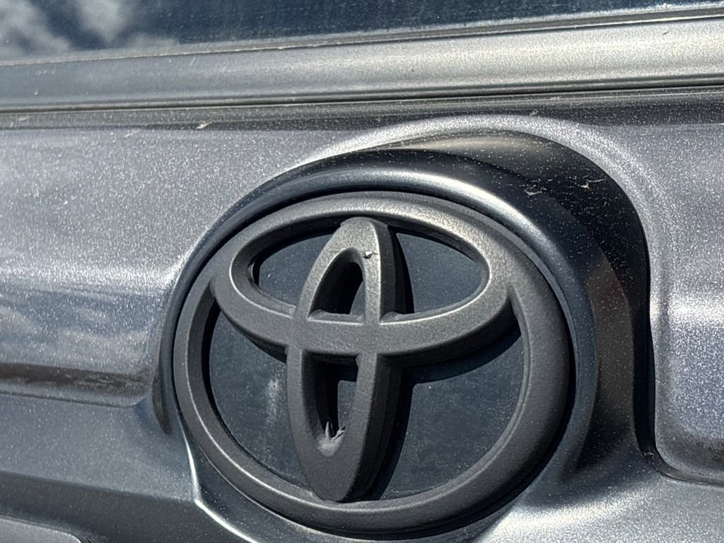 Used 2018 Toyota 4Runner TRD Off-Road Premium image 30