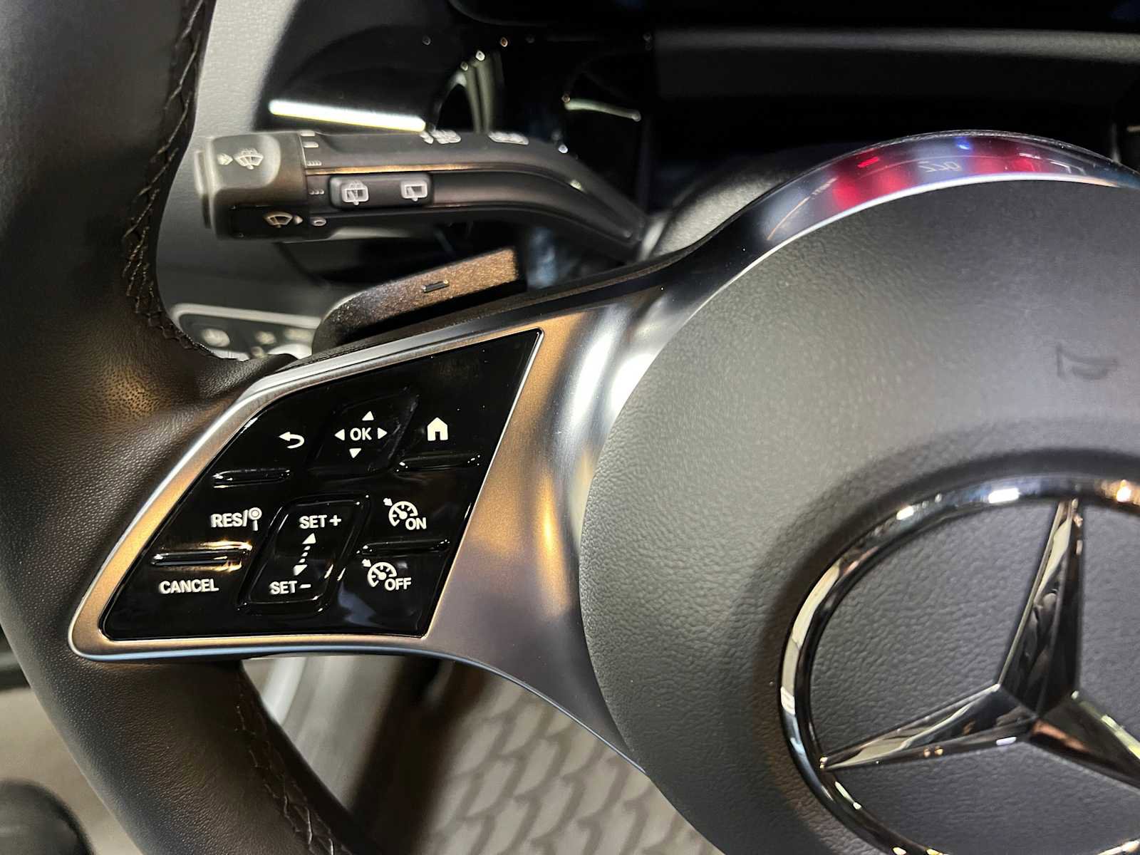 Used 2025 Mercedes-Benz GLA 250 4MATIC image 28