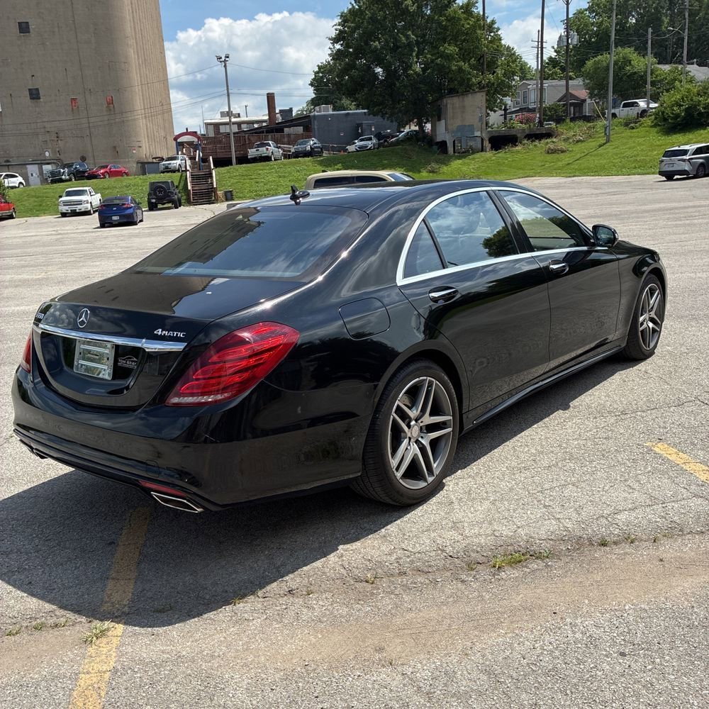 Used 2015 Mercedes-Benz S 550 4MATIC Sedan image 3