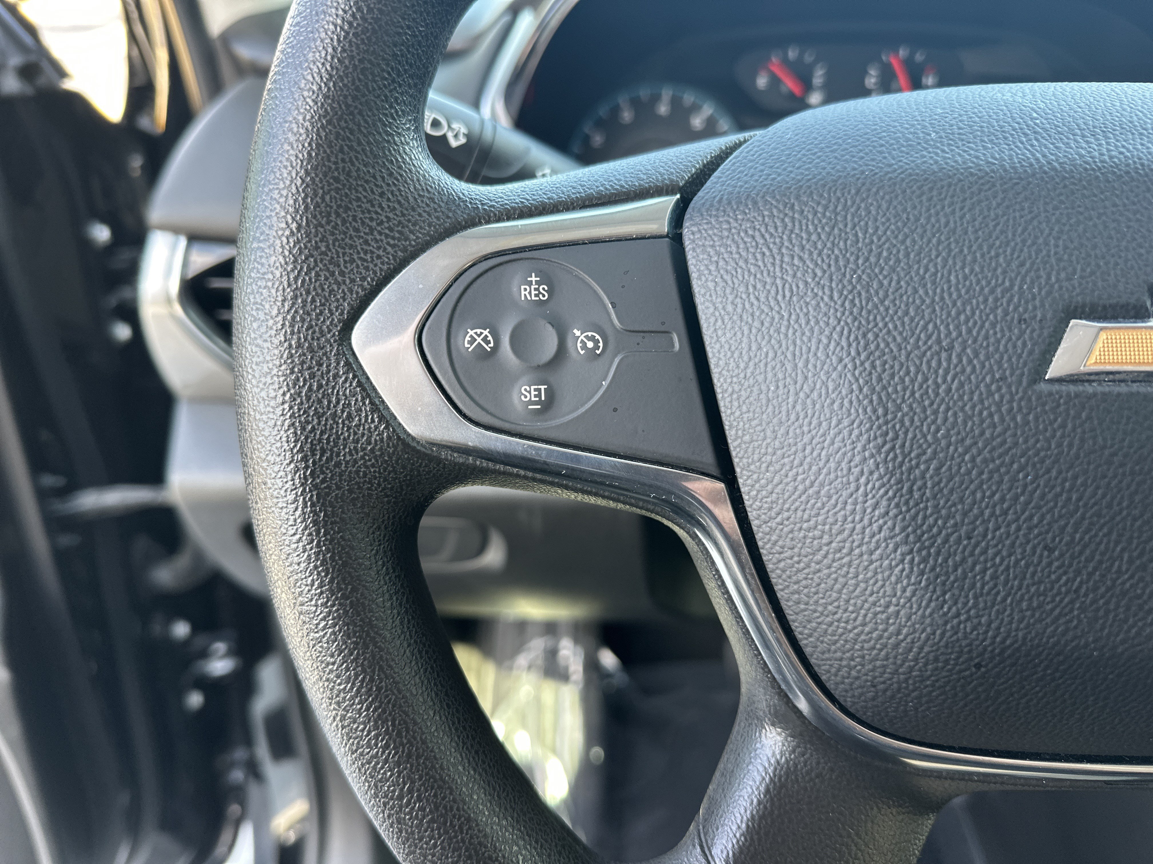 Used 2020 Chevrolet Traverse LS FWD image 19
