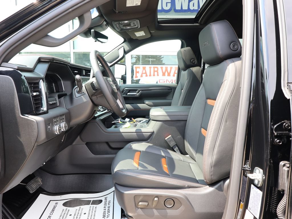 Certified 2026 GMC Sierra 2500 AT4 w/ AT4 Premium Plus Package AWD/4WD image 15