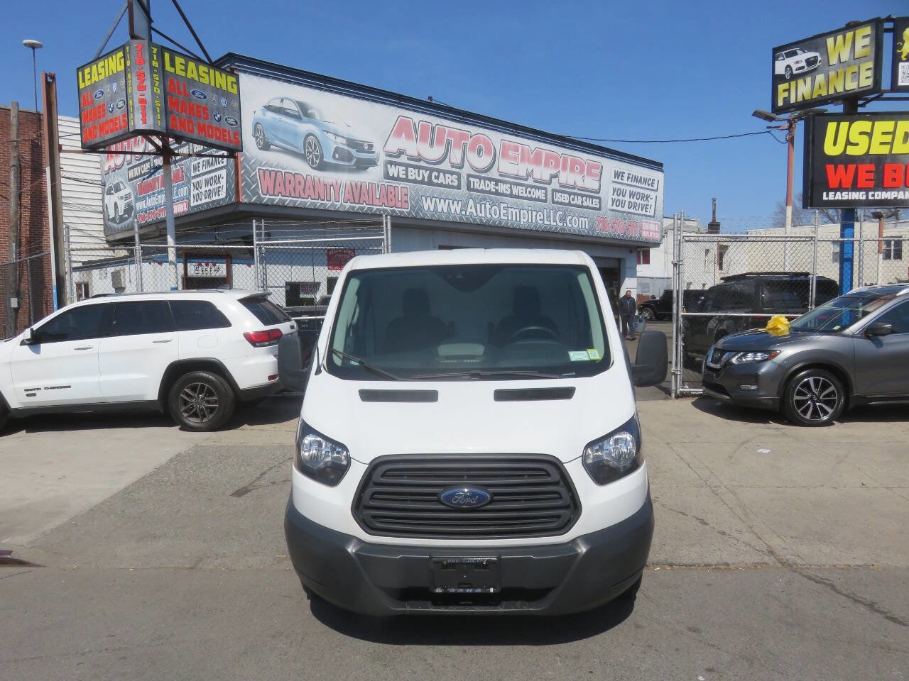 Used 2018 Ford Transit 250 130 Low Roof w/ Interior Upgrade Package RWD image 6