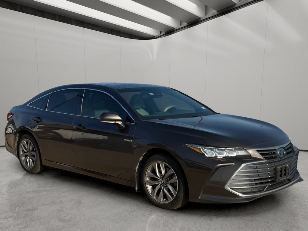 Used 2020 Toyota Avalon XLE w/ Moonroof Package FWD image 7
