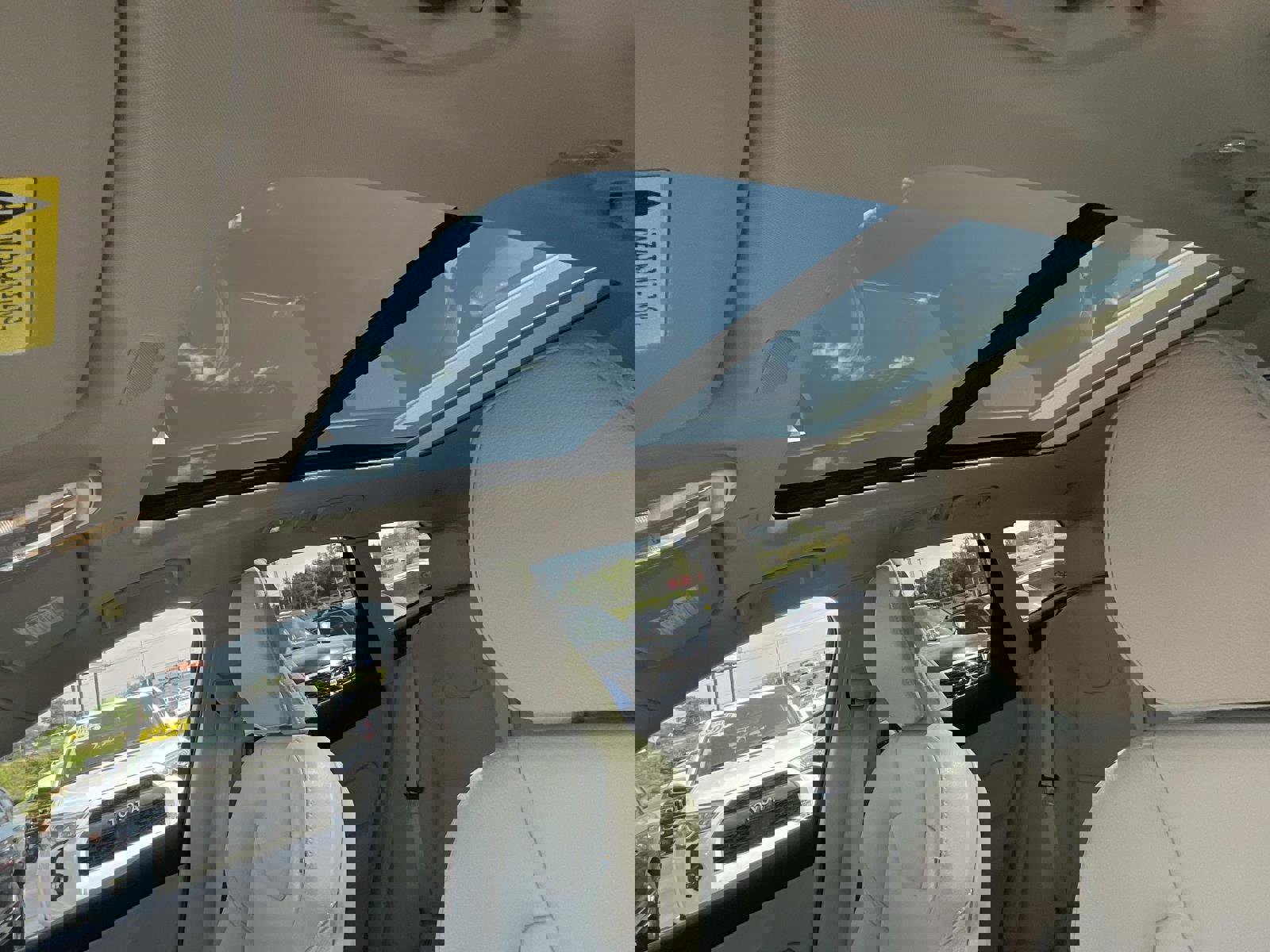 Used 2023 Volvo XC60 B5 Plus w/ Climate Package AWD/4WD image 21