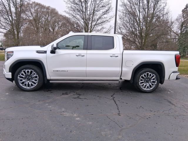 Used 2024 GMC Sierra 1500 Denali Ultimate AWD/4WD image 3