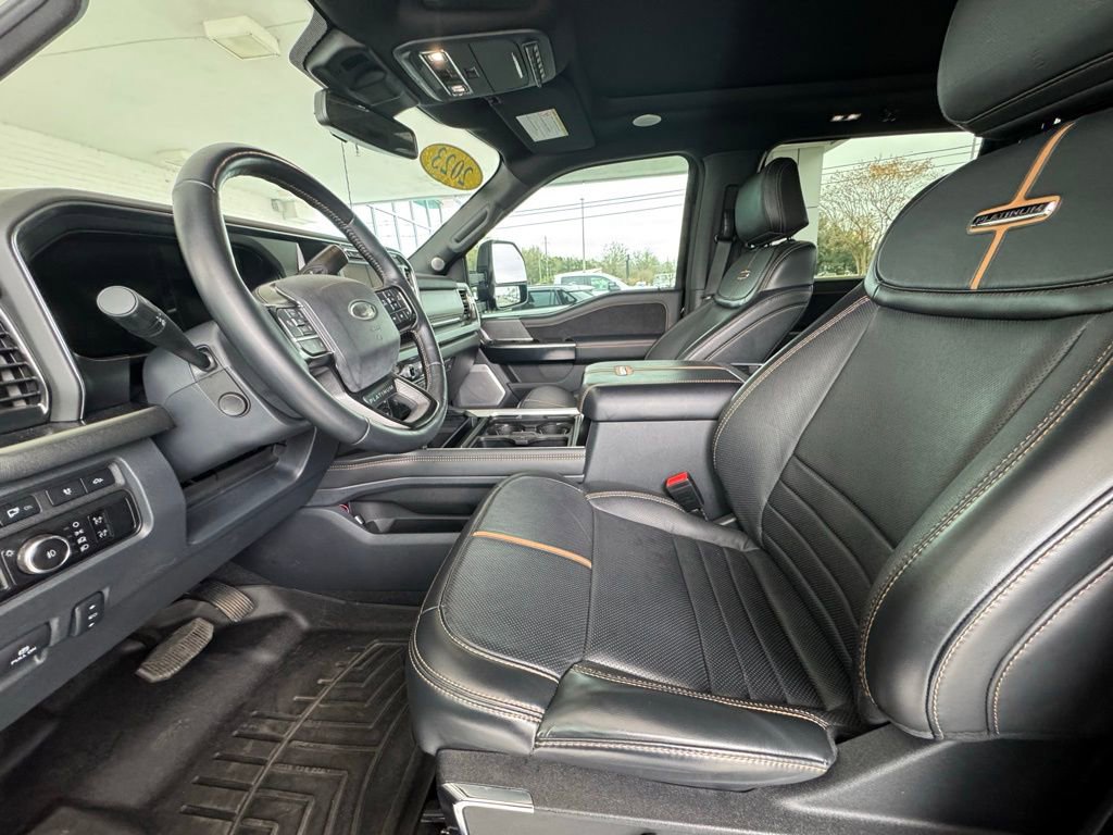 Used 2023 Ford F250 Platinum image 13